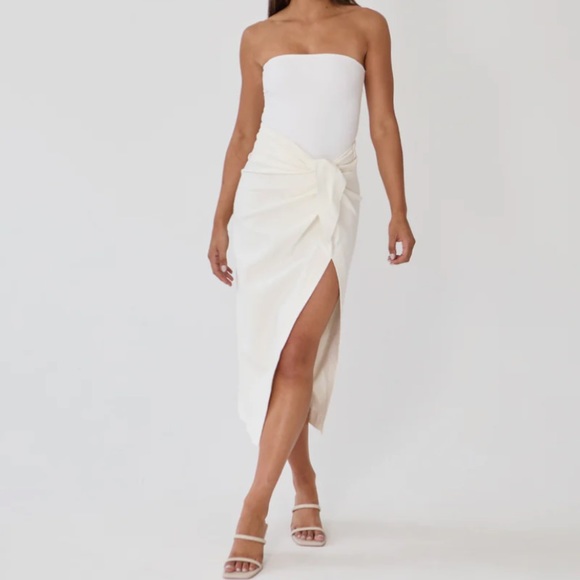 NWT Ivory Linen Wrap Midi Skirt
